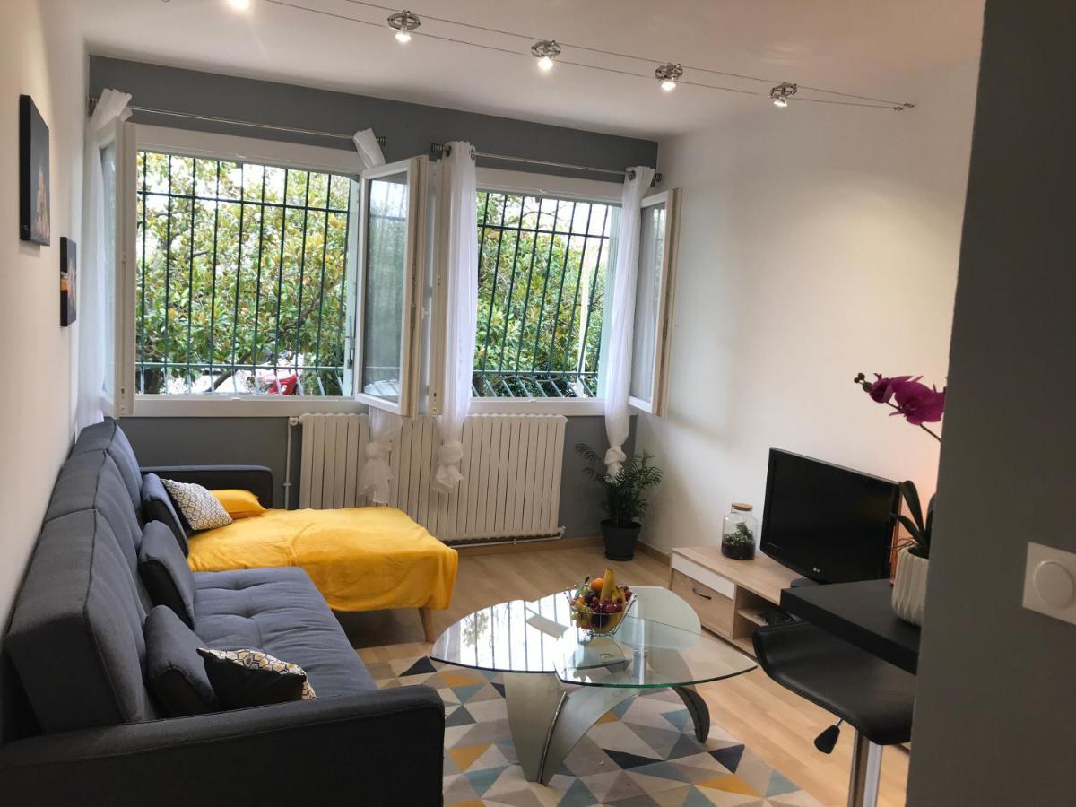 1à6-Cinéma-Netflix-Parking-Fibre OFFERT Montpellier Exterior foto