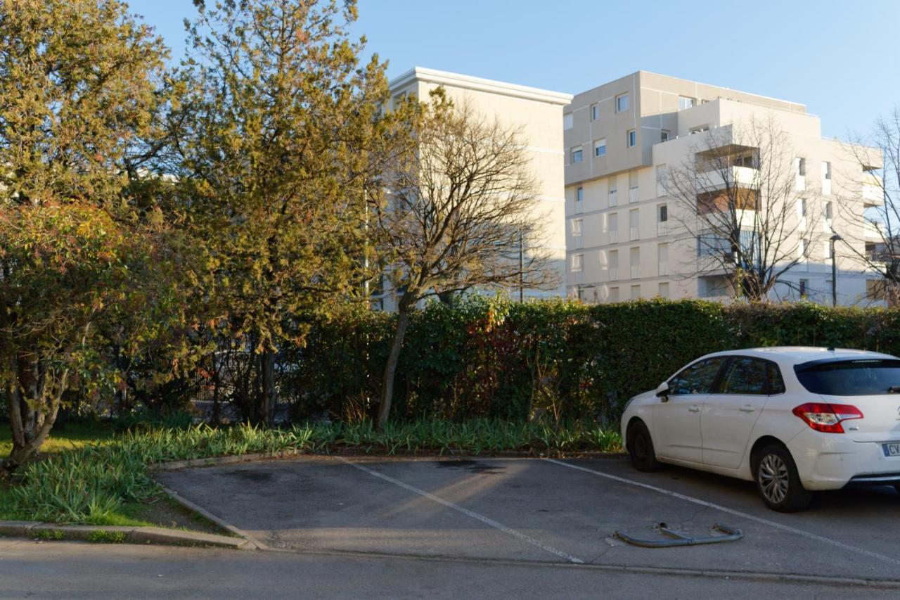 1à6-Cinéma-Netflix-Parking-Fibre OFFERT Montpellier Exterior foto